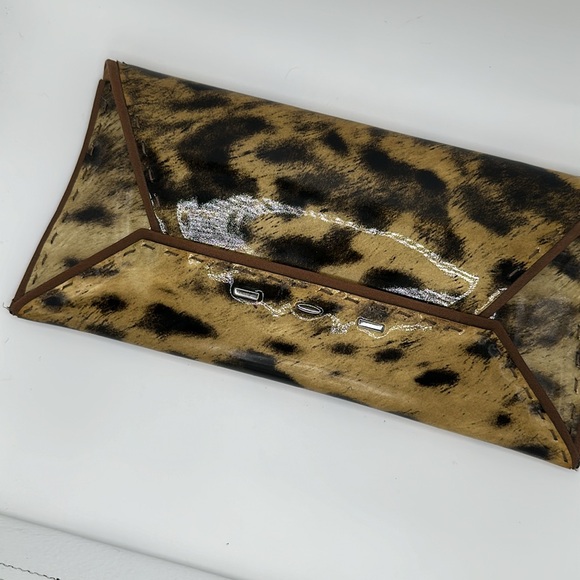 VBH Manila tiger pattern envelope fancy evening clutch purse - Picture 3 of 15